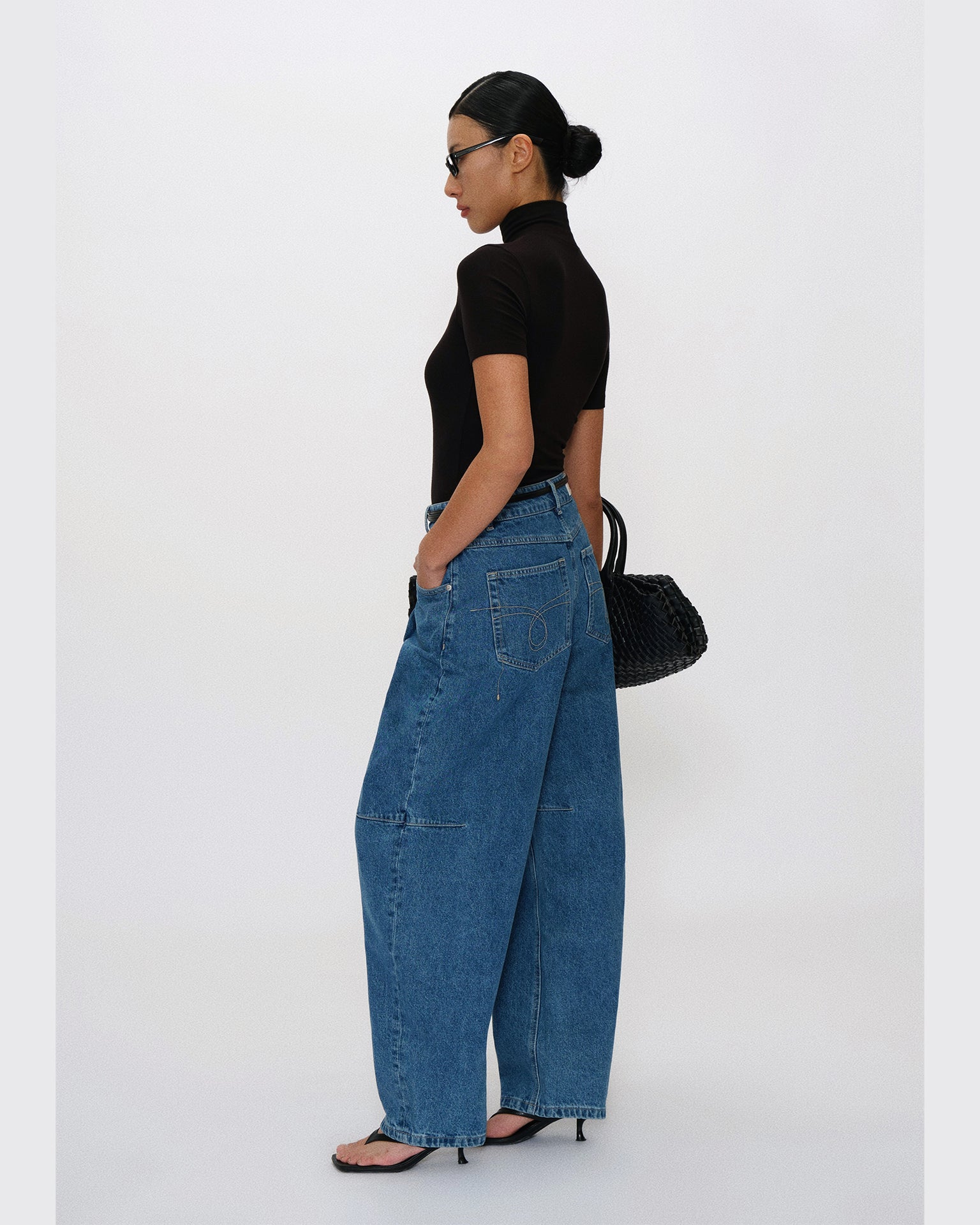 バルーンデニムパンツ｜ヴィンテージブルー